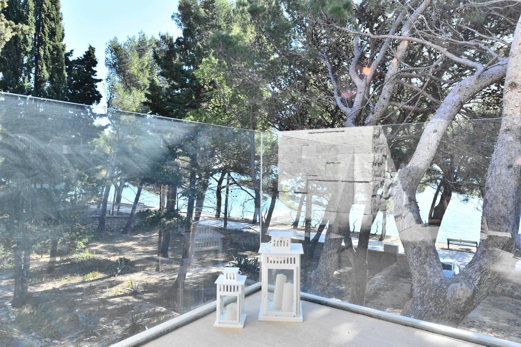Chiponsky One - 5 Star Beachfront Property Bol Dış mekan fotoğraf